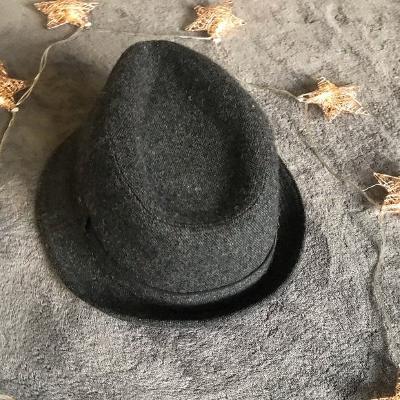 Gray Top Hat - Picture 3 of 7